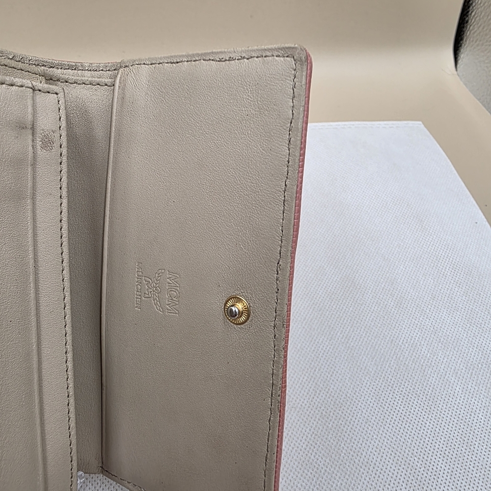 MCM Beige Logo Wallet with Pink and Navy Trim - Picture 5 of 7